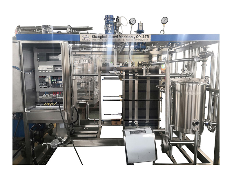 Plate pasteurizer /sterilizer